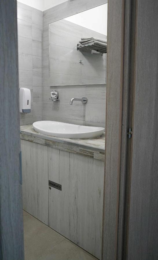 فندق Nitto House باري المظهر الخارجي الصورة